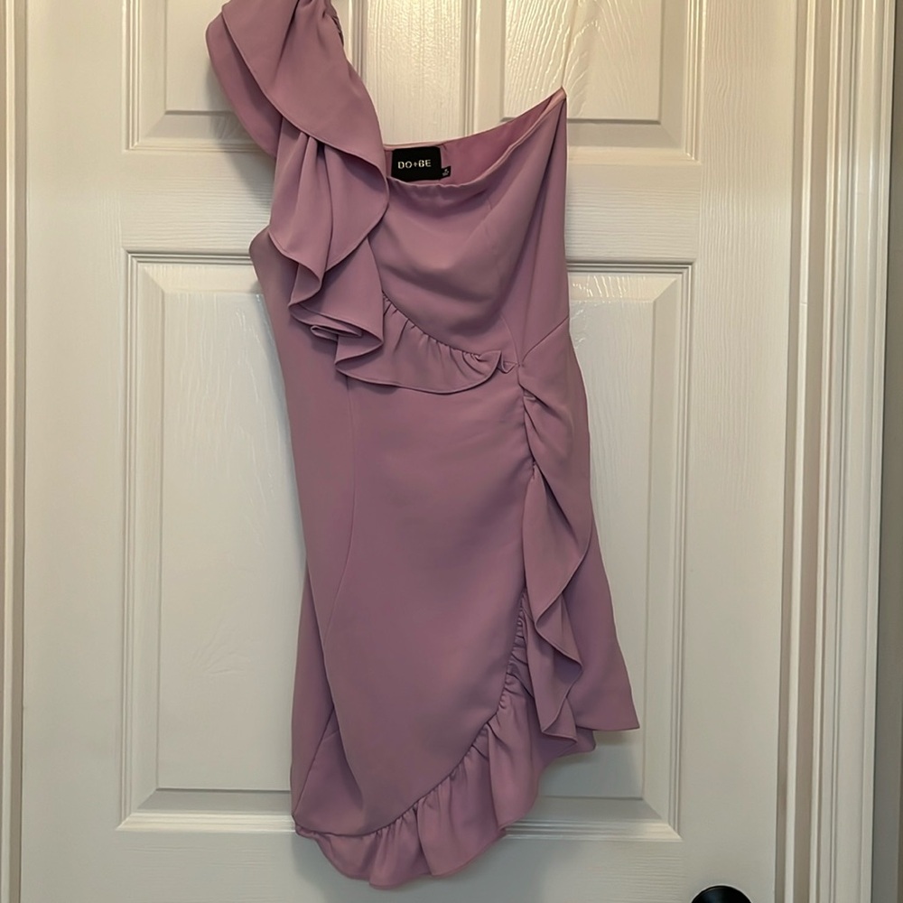Do + Be lilac cocktail dress size medium.